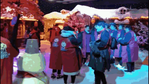 云台小七冰雪王国---看冰雕拍抖音 获赞赢大奖