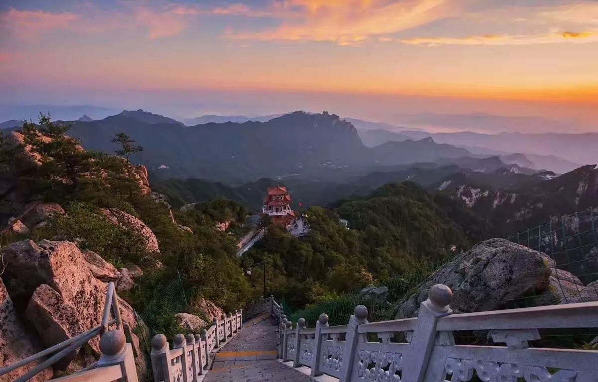 放心灵去旅行，任逍遥于风景
