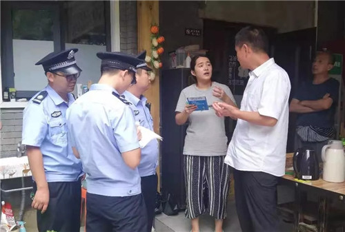 老君山景区联合多部门开展食品安全督查 全力守护游客“舌尖安全”