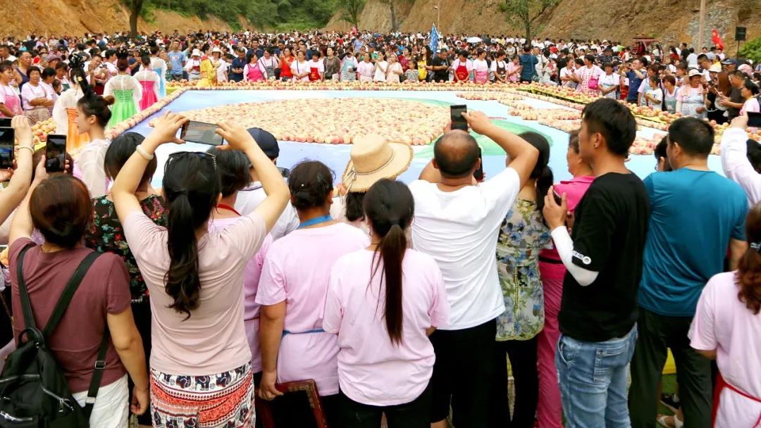 瑶池仙桃•天宫盛宴——老君山万人仙境蟠桃宴火爆这个夏天