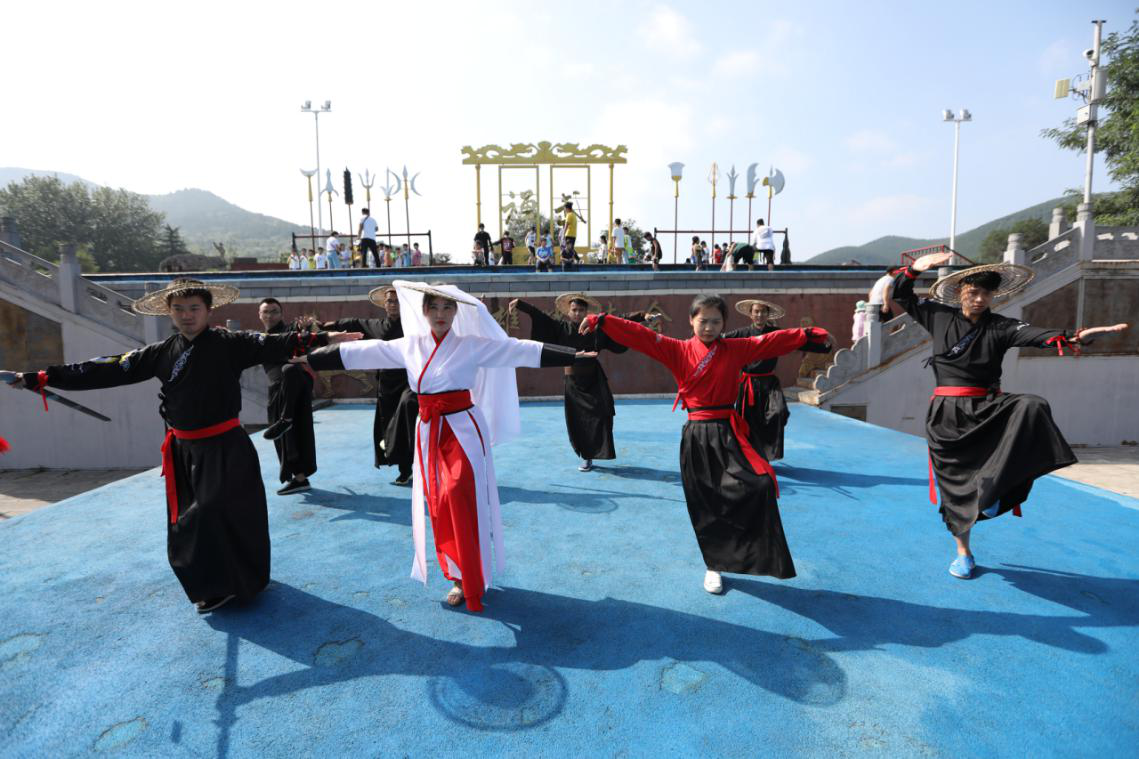 勇闯少林侠客行  笑傲江湖震武林 2019嵩山少林武林大会英雄闯关赛上演精彩武侠大