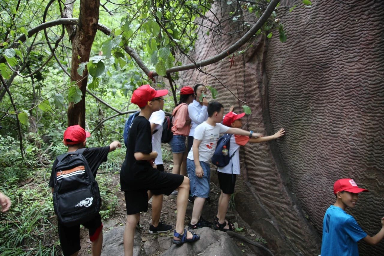 龙潭大峡谷再迎暑期客流高峰~~