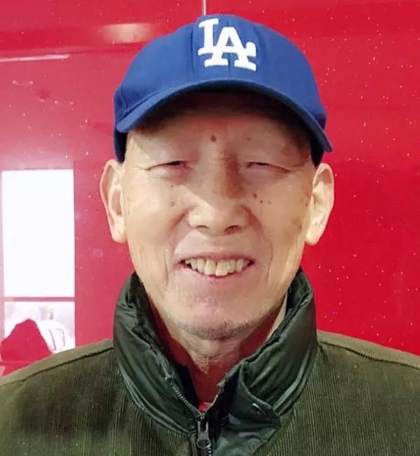 一定是特别的缘分，让这位老人与老君山结下了不解之缘