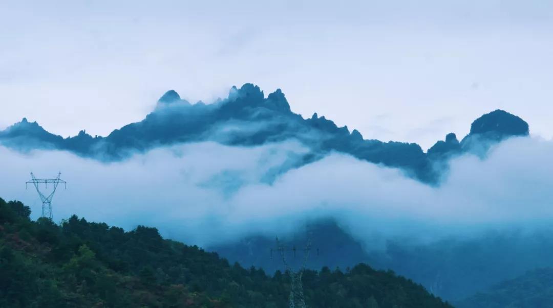 一定是特别的缘分，让这位老人与老君山结下了不解之缘