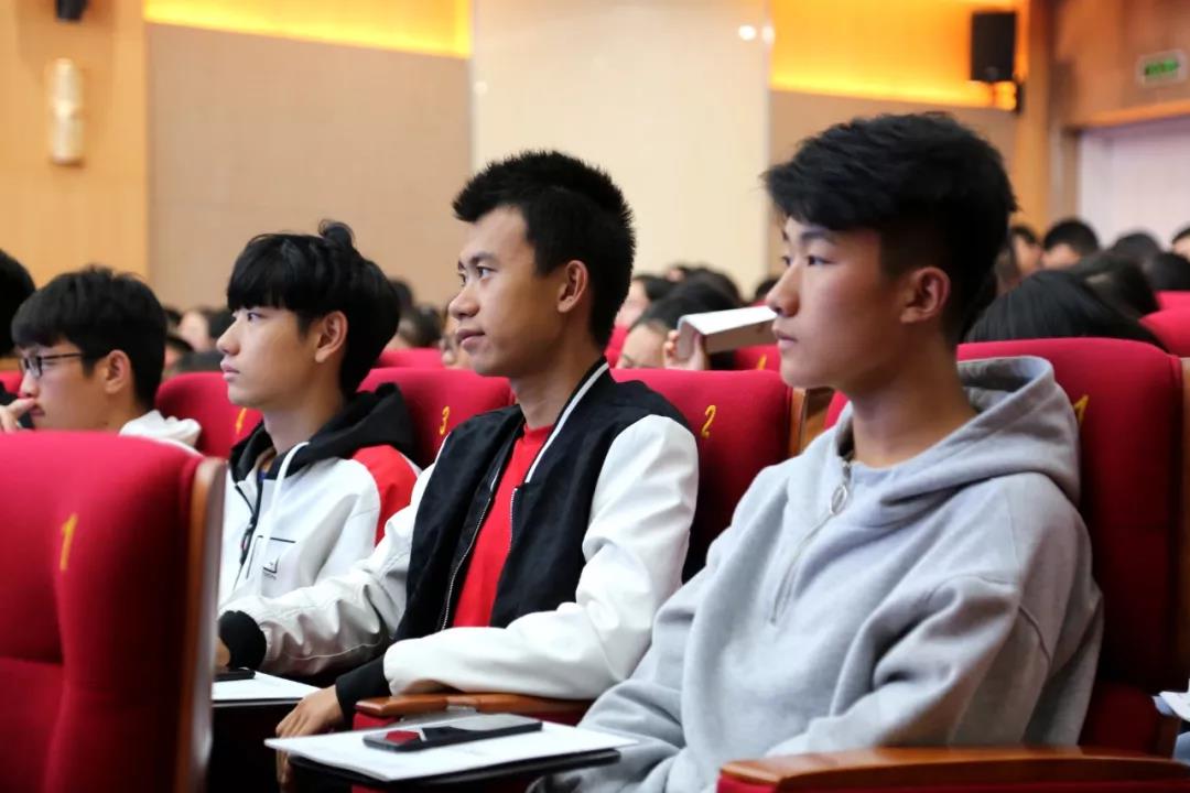 《第1739期》精彩！王晓杰走进高校畅聊“互联网+”智慧博物馆