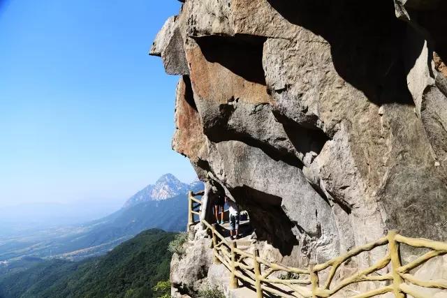 嵩高惟岳，峻极于天，观嵩山之石看地质变化沧海桑田