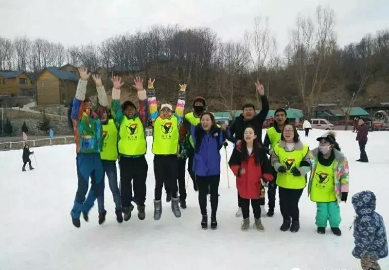 老界岭滑雪场开业在即！百万现金大回馈·······