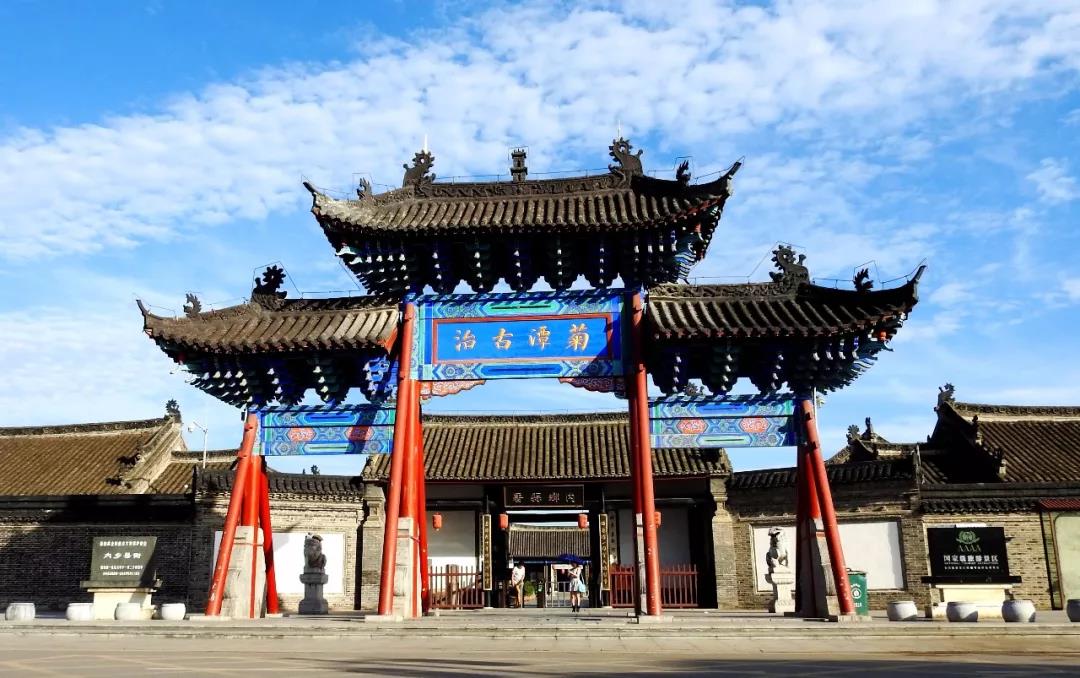 ​内乡县衙2019年十大新闻之四：世界月季洲际大会，县衙迎来众多外籍嘉宾