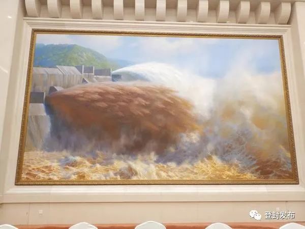 震撼！16.1米×6.31米巨幅油画《巍峨嵩山》亮相郑州