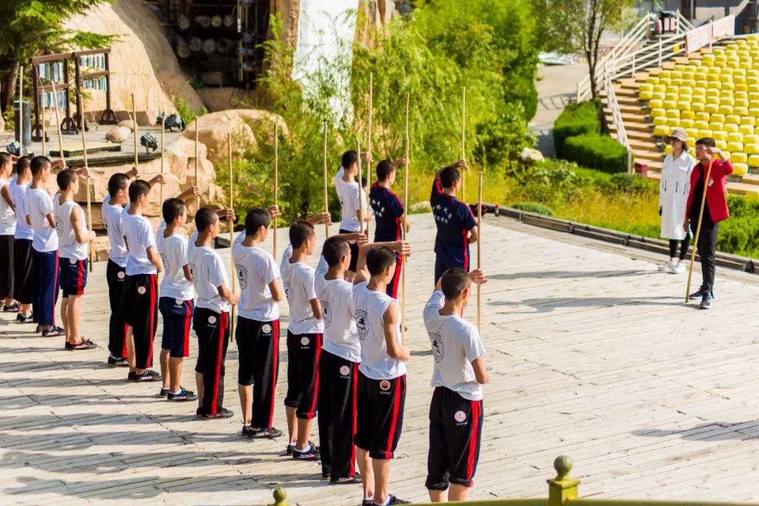 嵩山大型实景演出《禅宗少林·音乐大典》在离开了180多个日夜后，盛装归来！