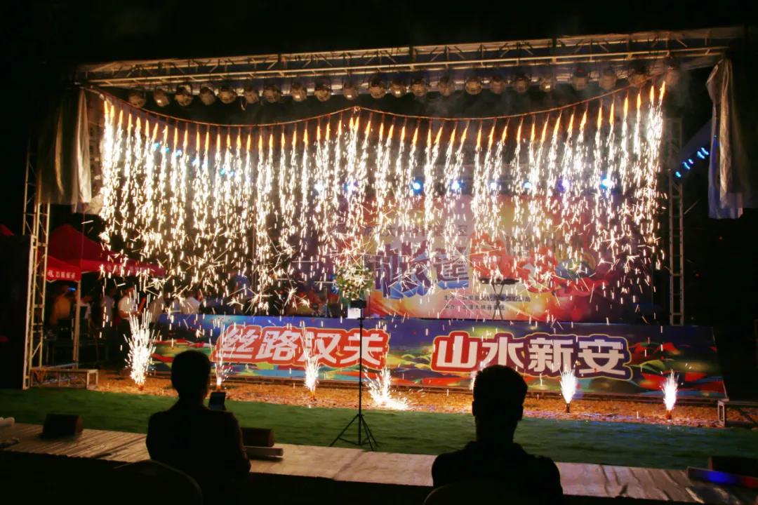 2020·洛阳龙潭大峡谷景区首届星空帐篷音乐节盛大开幕！