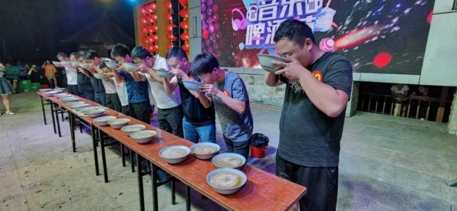 洛阳重渡沟第十二届音乐啤酒狂欢节完美闭幕 洛阳重渡沟第十二届音乐啤酒狂欢节完美闭幕