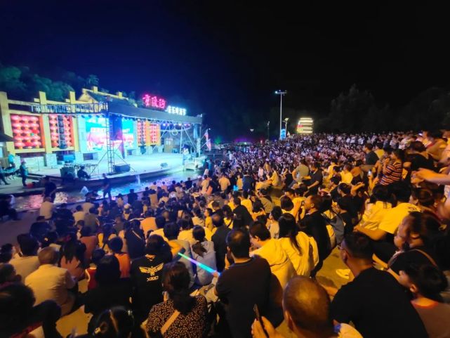 洛阳重渡沟第十二届音乐啤酒狂欢节完美闭幕 洛阳重渡沟第十二届音乐啤酒狂欢节完美闭幕