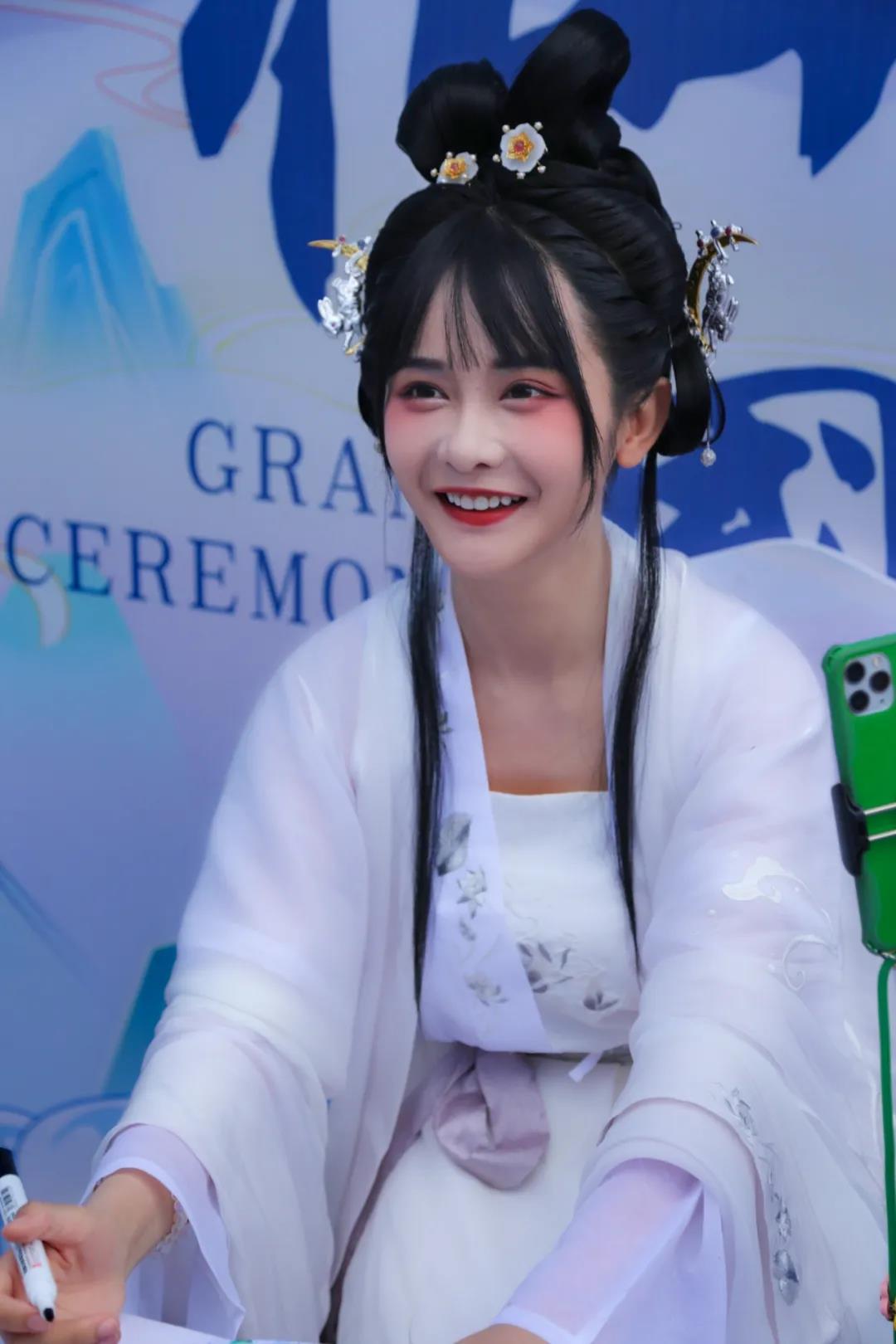 仙宫云裳 国风盛典 老君山山水汉服节开幕式圆满举行！