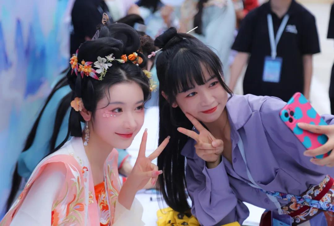 仙宫云裳 国风盛典 老君山山水汉服节开幕式圆满举行！