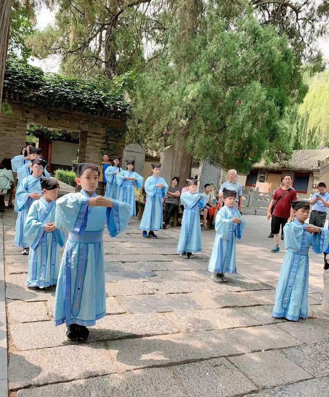 壬寅年春耕节嵩阳书院祭孔仪式，农历二月二开礼待君来！