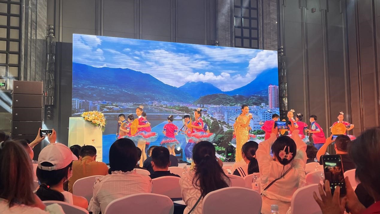 “欢乐789 ·开心宜夏游”宜昌文旅专场推介会在郑州隆重举行