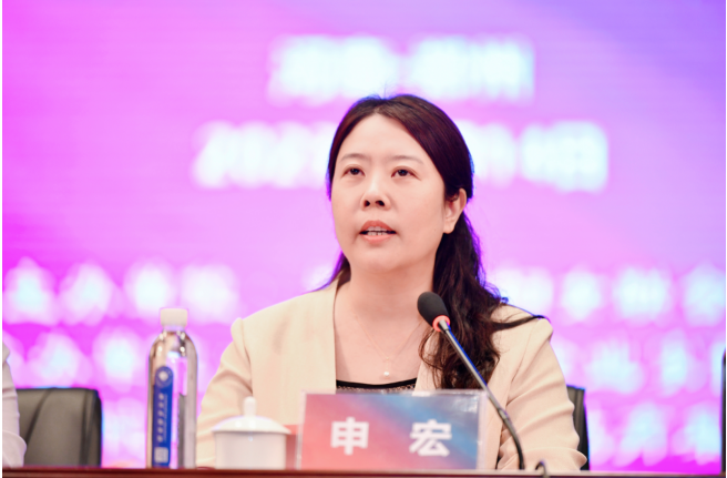 未来她力量·留郑绽芳华 —— 郑州市启动支持女大学生就业创业行动
