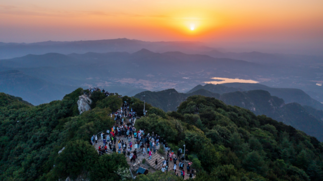 国庆有“料”，嵩山景区潮玩上新