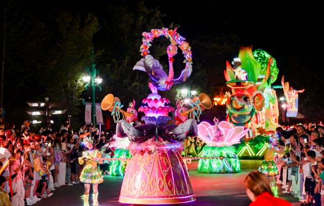 共赴五年欢乐之约! 银基动物王国与冰雪酒店生日庆典完美收官 共赴五年欢乐之约! 银基动物王国与冰雪酒店生日庆典完美收官